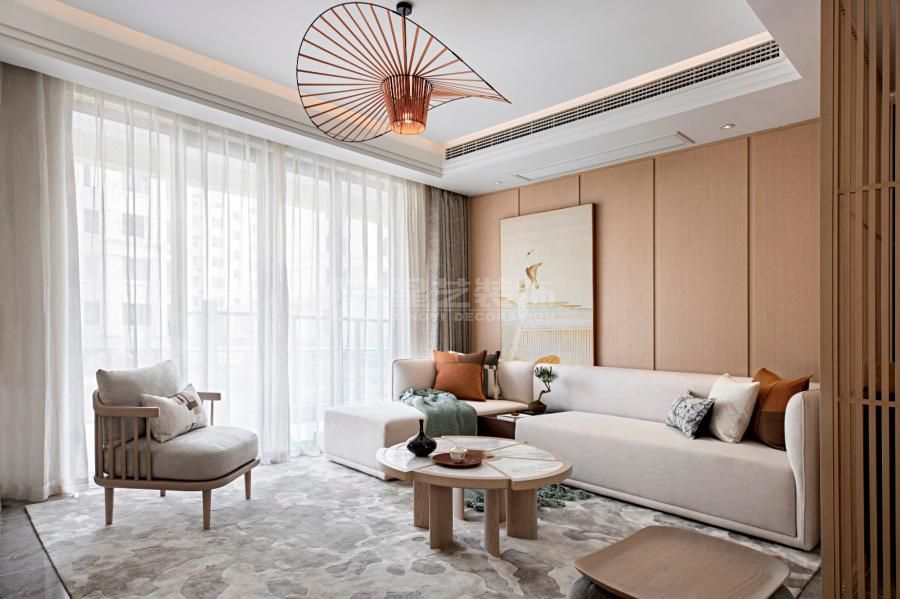 不追求华丽，而追求舒适；不堆砌装饰，而回归生活本身(图2)