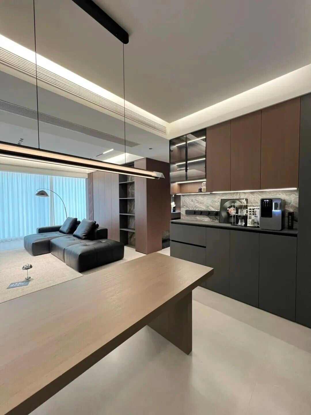 140㎡，轻硬装重软装，打造干干净净的舒适小家