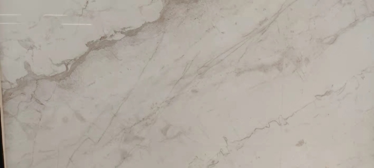 普通地砖能当墙砖用吗？